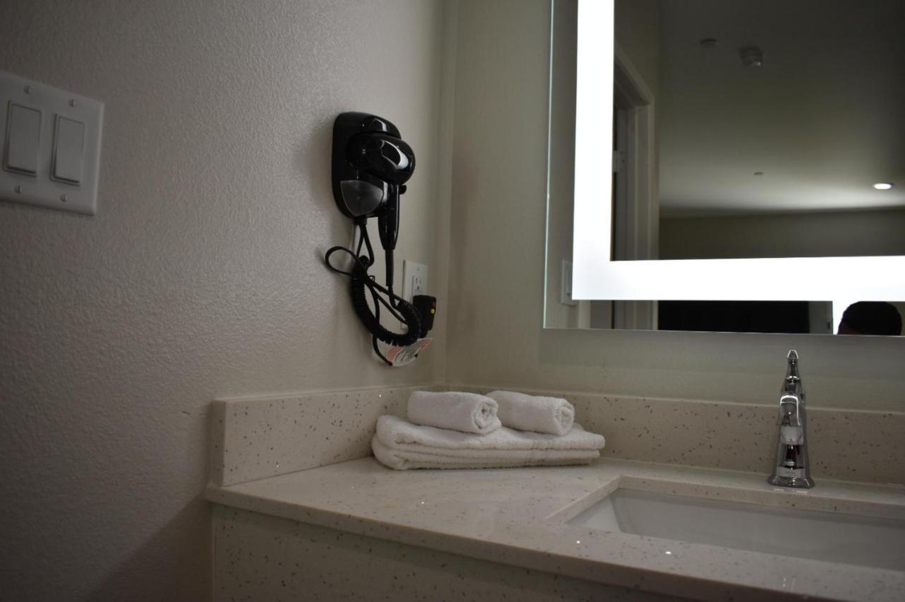 Blue Star Inn Houston Bagian luar foto